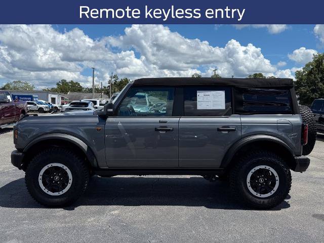 Certified 2023 Ford Bronco Badlands AWD/4WD image 2