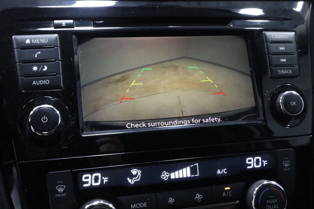 Used 2019 Nissan Rogue SV image 10