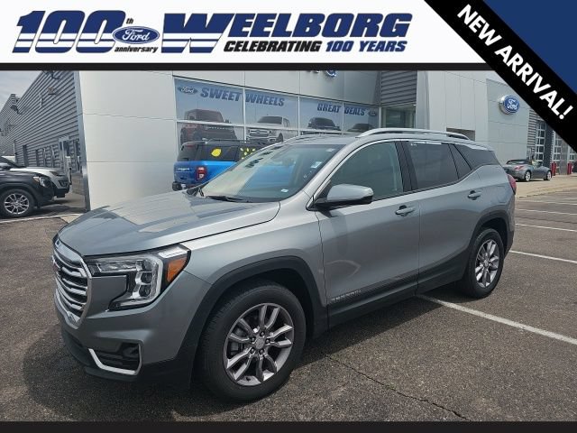 Used 2024 GMC Terrain SLT