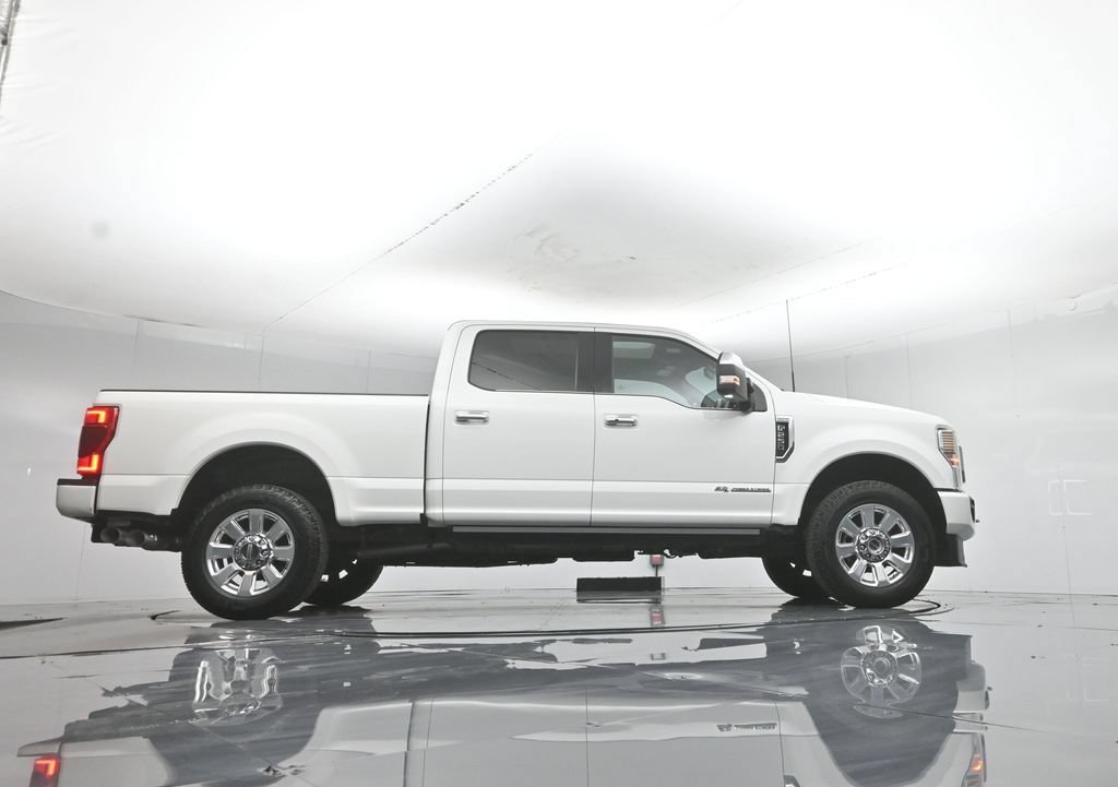 Certified 2022 Ford F250 Platinum w/ FX4 Off-Road Package AWD/4WD image 51