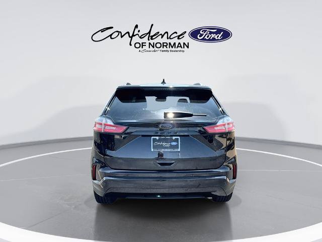 Certified 2024 Ford Edge SE w/ Black Appearance Package AWD/4WD image 7