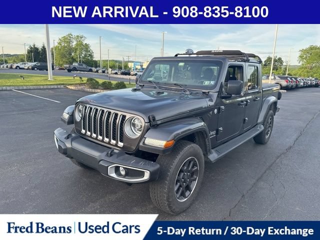 Used 2022 Jeep Gladiator Overland w/ LED Lighting Group AWD/4WD image 3