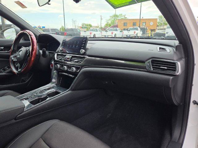 Used 2022 Honda Accord Sport image 6