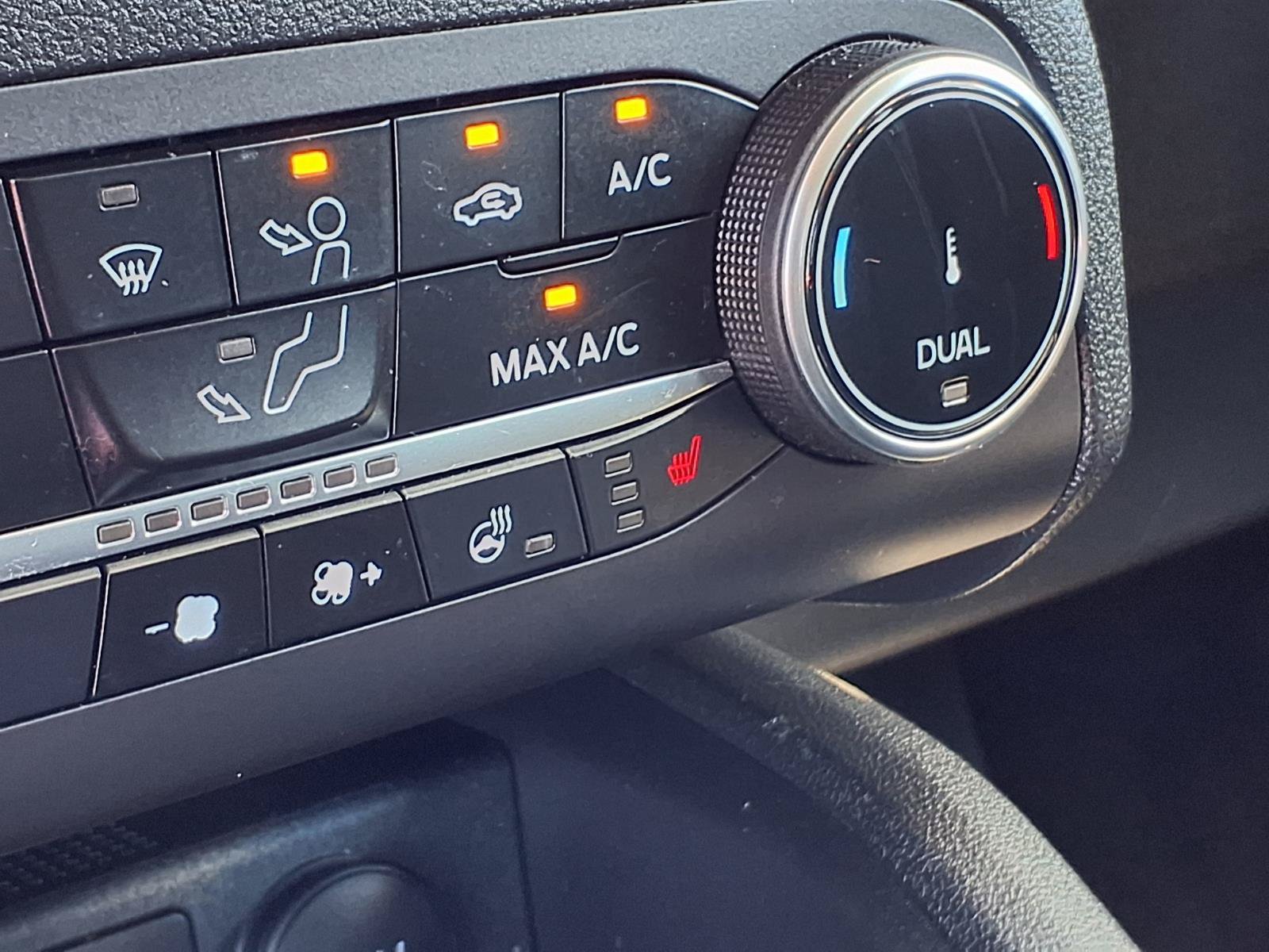 Certified 2023 Ford Escape Active AWD/4WD image 5