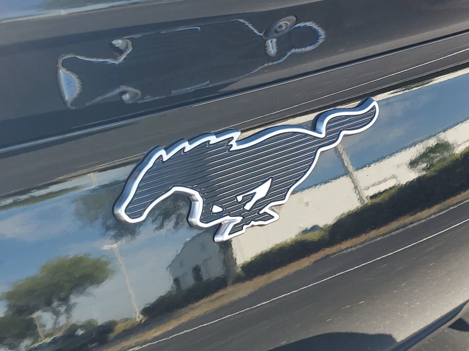 Certified 2025 Ford Mustang Mach-E Premium AWD/4WD image 6