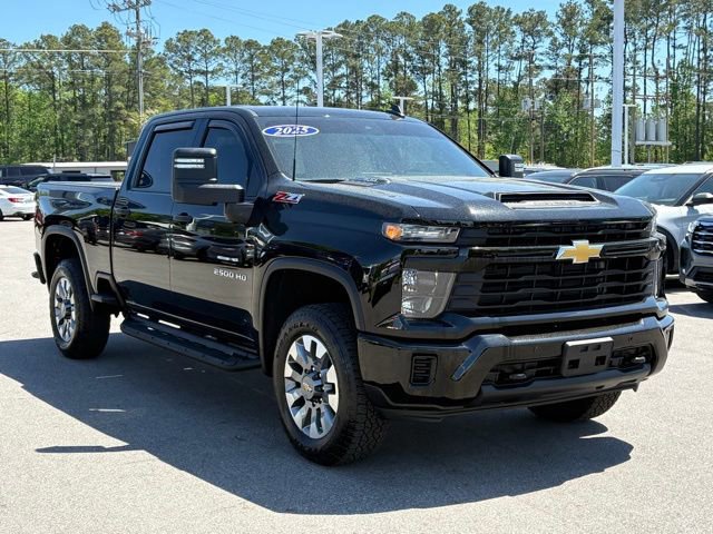 Used 2025 Chevrolet Silverado 2500 Custom w/ Custom Value Package image 7
