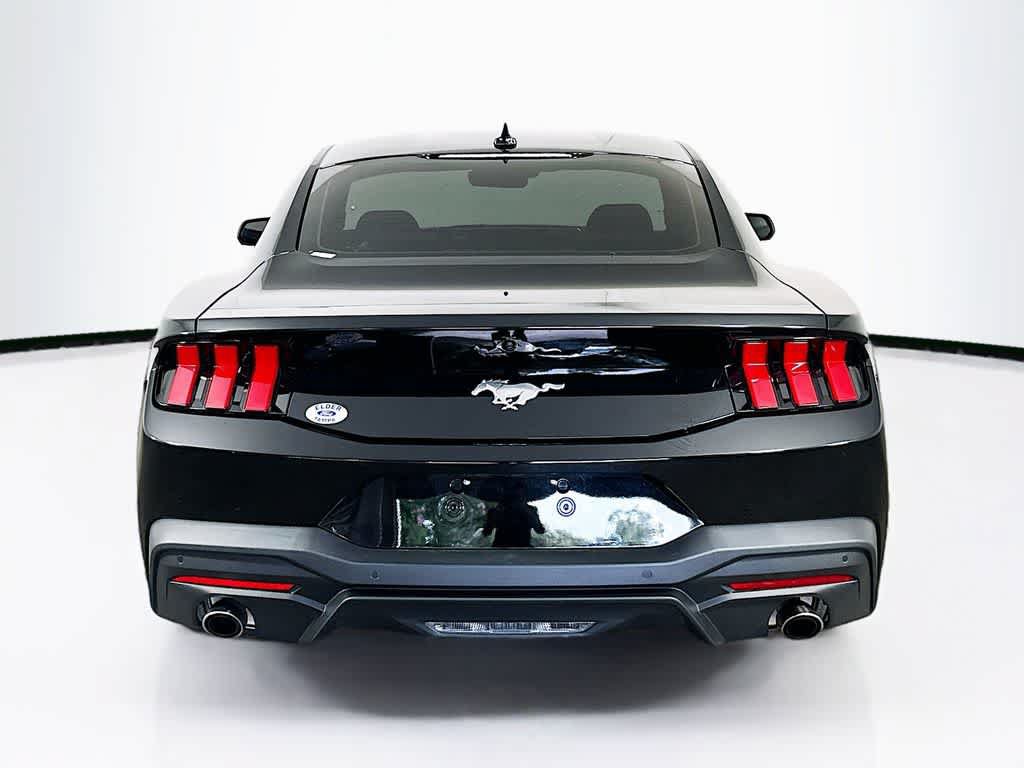 Certified 2024 Ford Mustang Coupe RWD image 5
