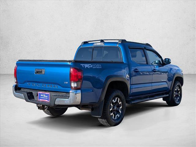 Used 2018 Toyota Tacoma TRD Off-Road AWD/4WD image 5