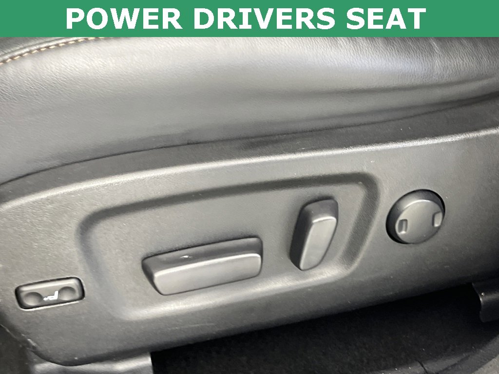 Used 2018 Toyota Highlander Limited image 26