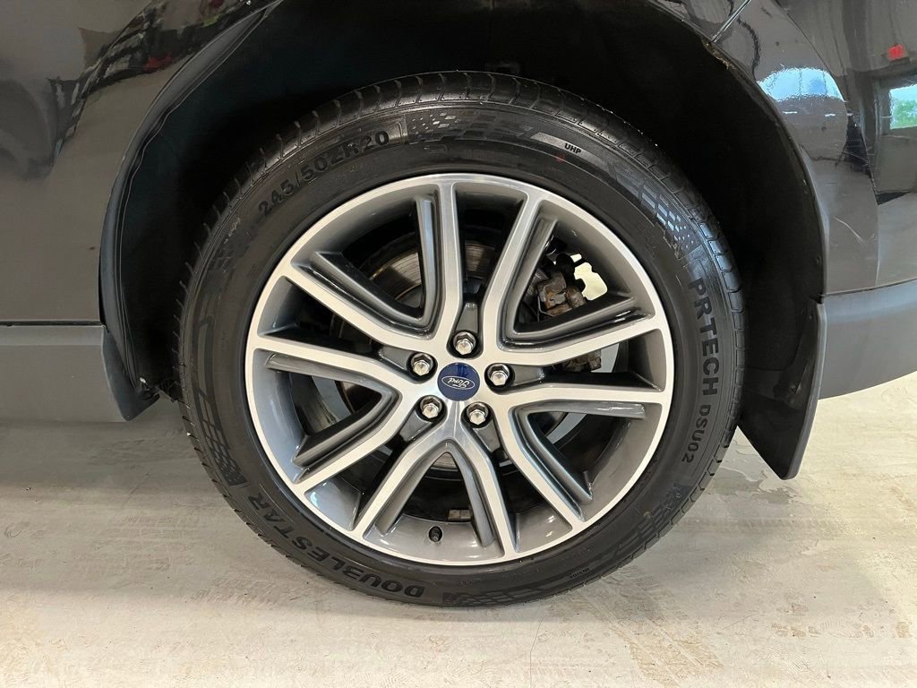 Certified 2021 Ford Edge Titanium w/ Canadian Touring Package AWD/4WD image 24