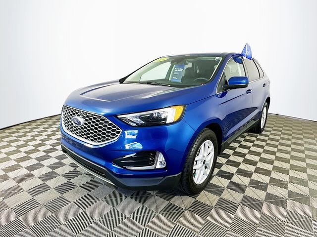 Certified 2024 Ford Edge SEL w/ Convenience Package AWD/4WD image 7