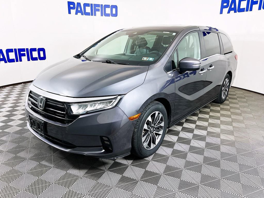 Used 2023 Honda Odyssey EX-L image 4