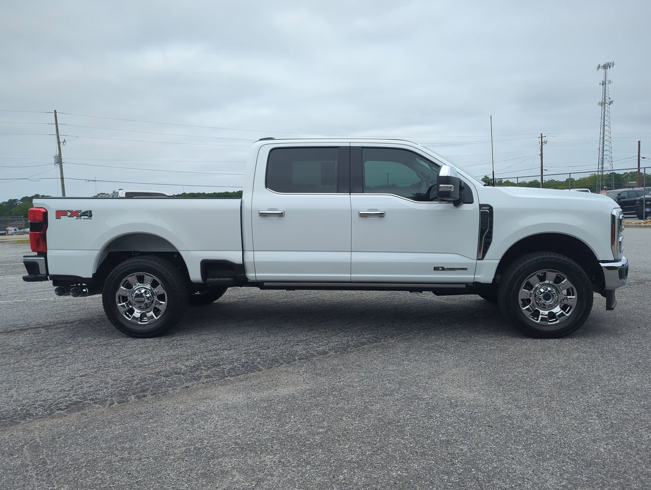 Certified 2024 Ford F250 Lariat w/ Lariat Ultimate Package AWD/4WD image 2