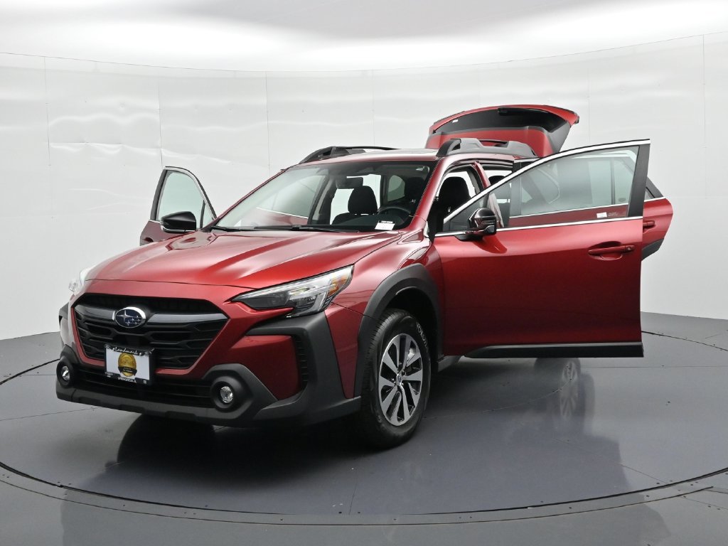 Used 2025 Subaru Outback Premium AWD/4WD image 24