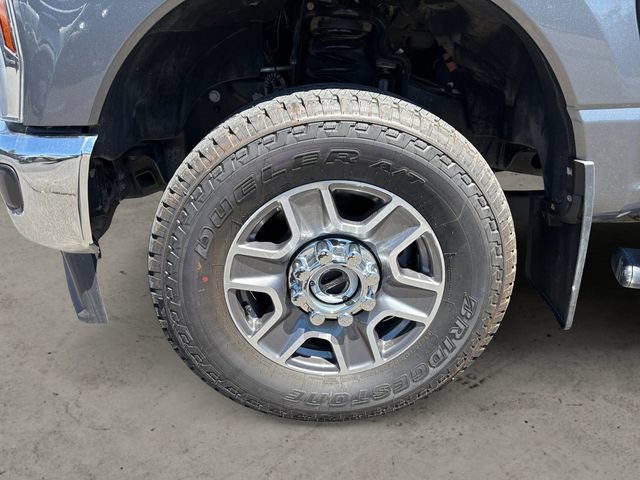Certified 2025 Ford F350 Lariat w/ FX4 Off-Road Package AWD/4WD image 14
