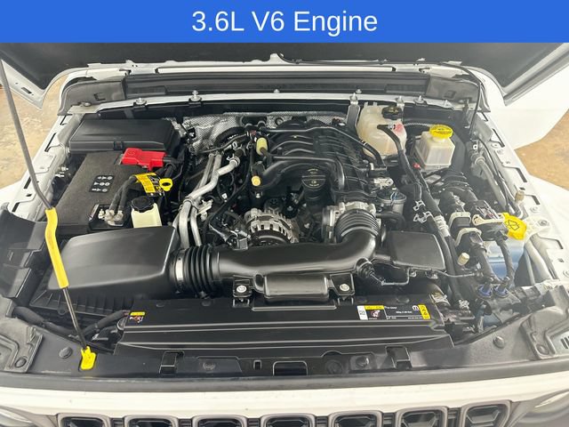 Used 2024 Jeep Gladiator Sport AWD/4WD image 27