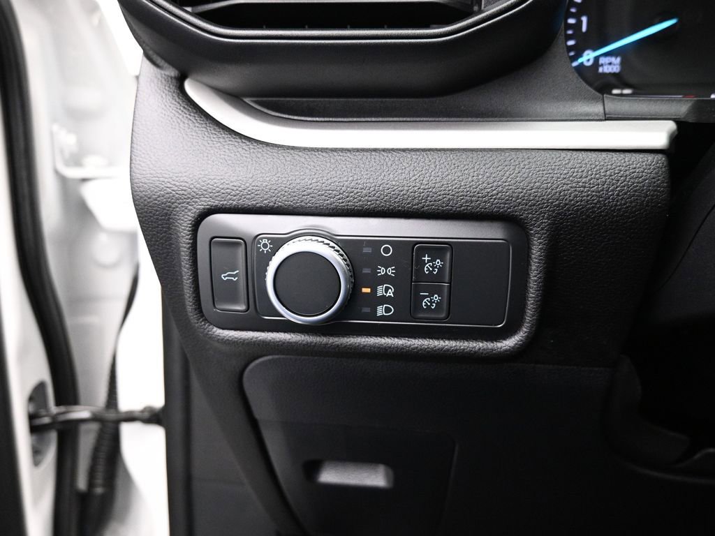 Certified 2022 Ford Explorer XLT image 13