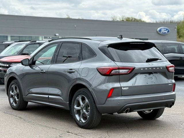 Certified 2024 Ford Escape ST-Line w/ Tech Pack #1 AWD/4WD image 40
