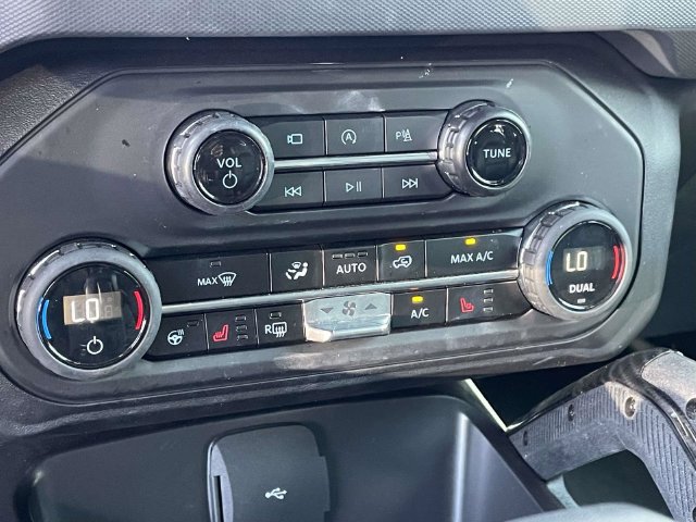 Certified 2024 Ford Bronco Badlands AWD/4WD image 17