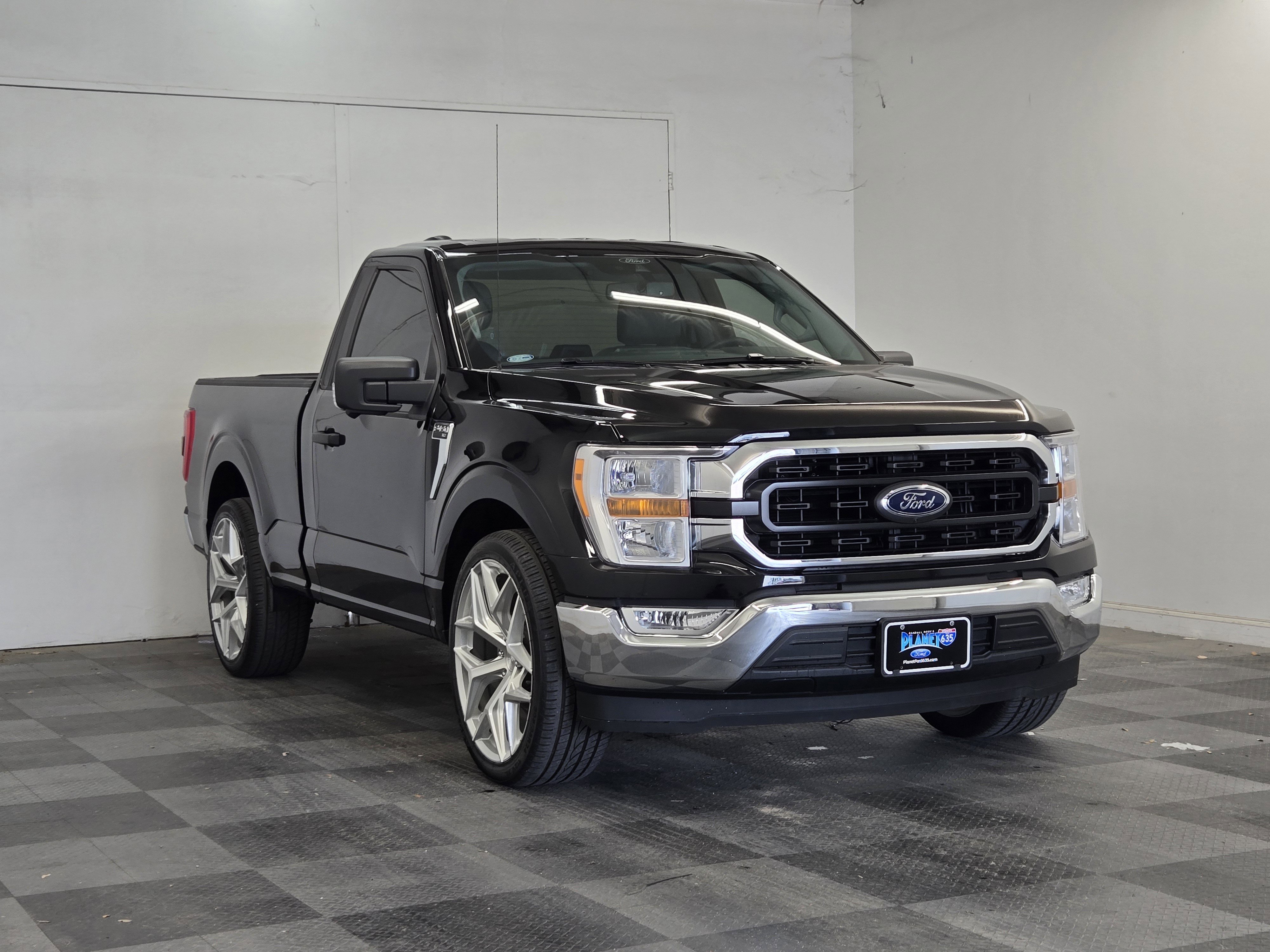 Certified 2021 Ford F150 XLT w/ Equipment Group 301A Mid RWD image 2