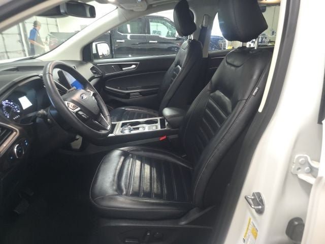 Certified 2024 Ford Edge SEL w/ Convenience Package AWD/4WD image 13