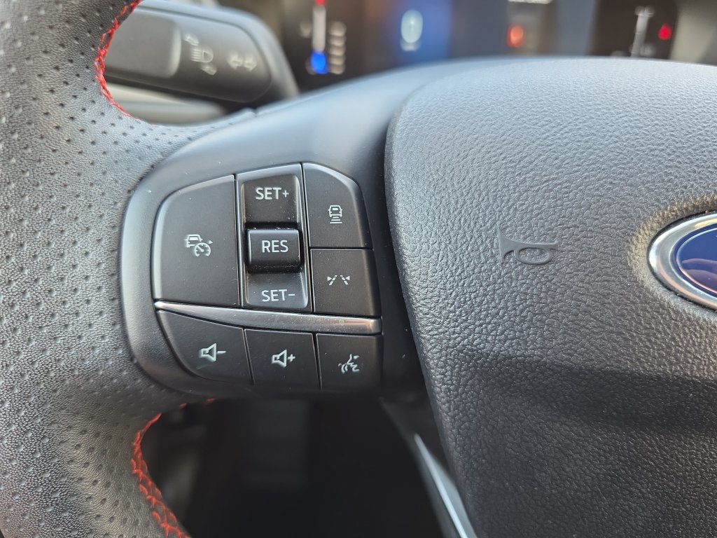 Certified 2023 Ford Escape ST-Line w/ Tech Pack #1 FWD image 15