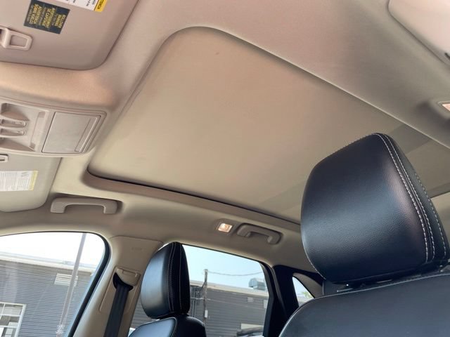 Certified 2020 Ford Escape SEL AWD/4WD image 38