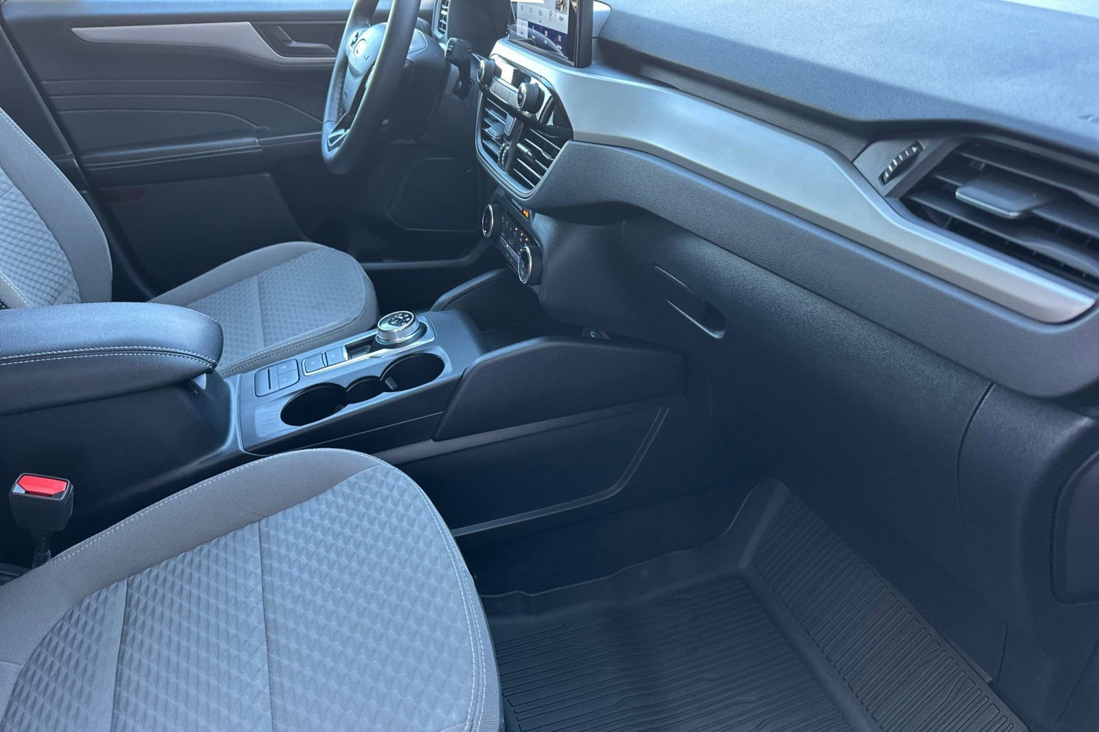 Certified 2022 Ford Escape SE w/ Convenience Package image 19