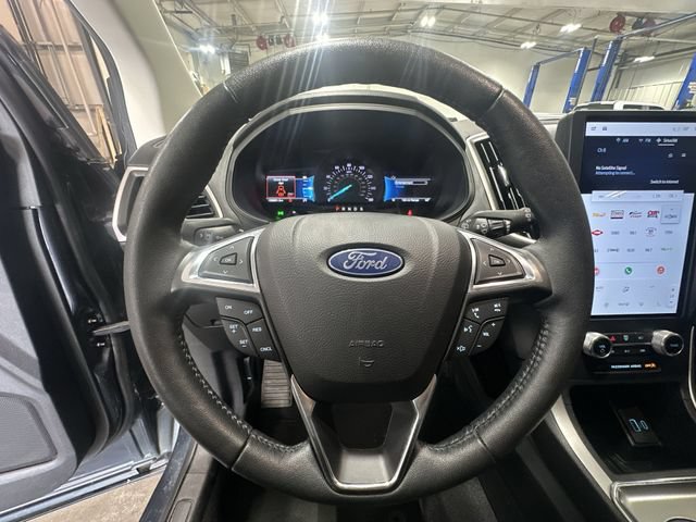 Certified 2022 Ford Edge SEL w/ Convenience Package AWD/4WD image 15