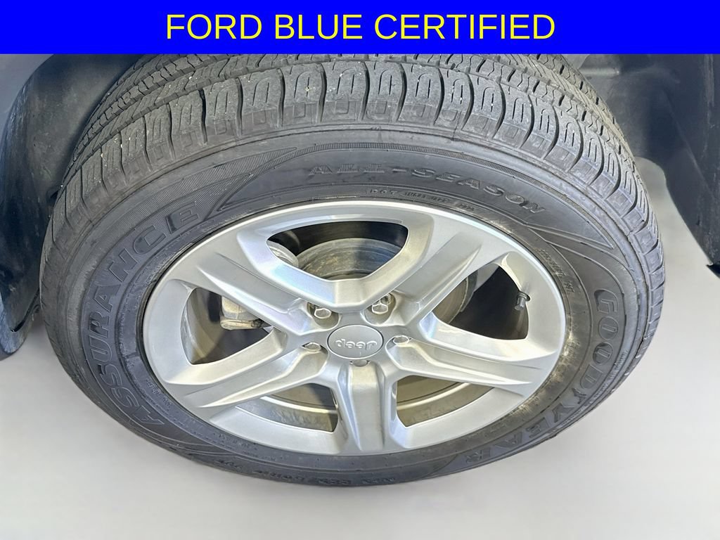 Used 2024 Jeep Compass Latitude AWD/4WD image 32