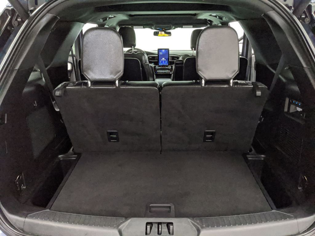 Certified 2021 Ford Explorer ST w/ Equipment Group 401A image 19