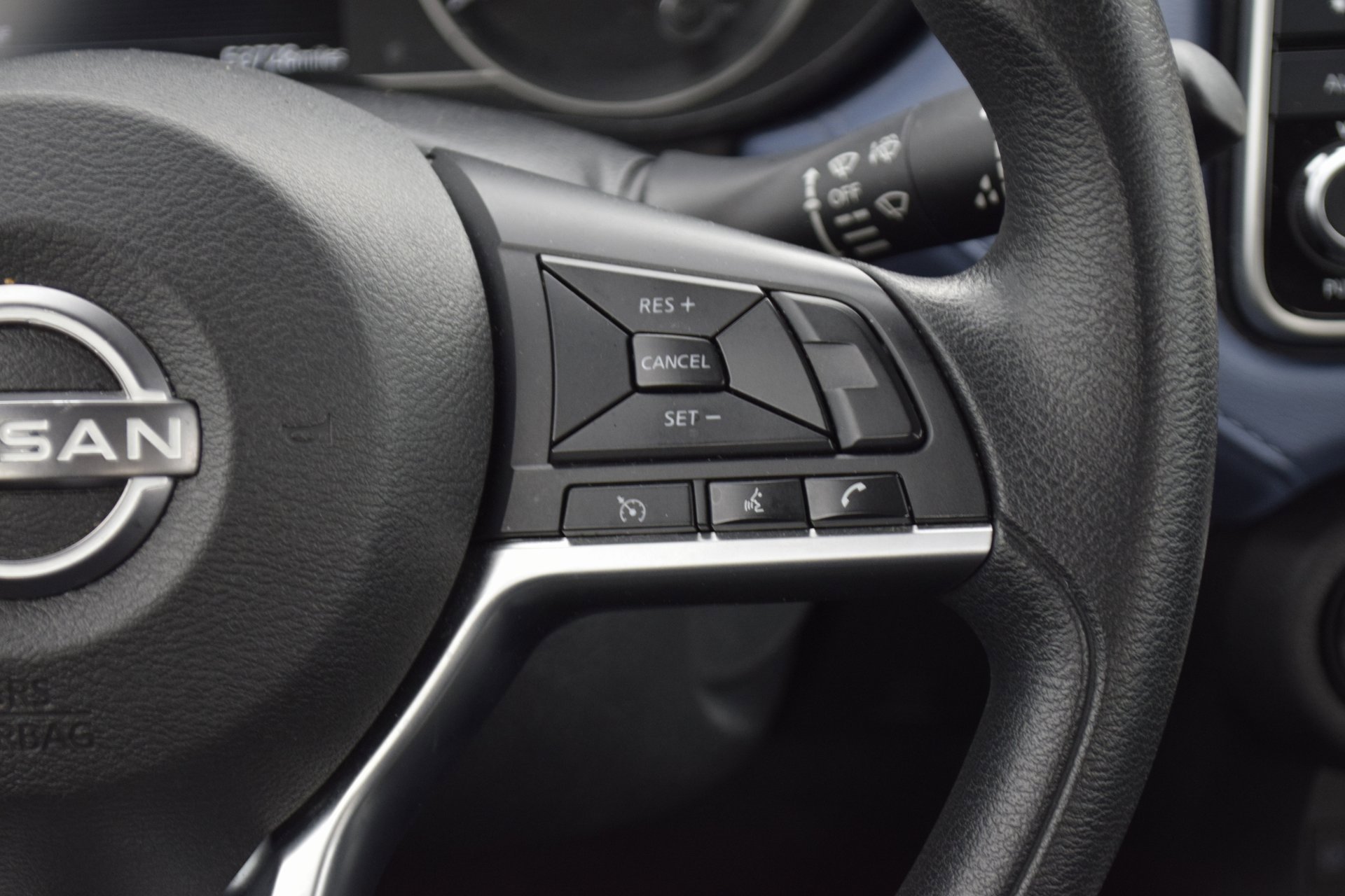 Used 2023 Nissan Versa SV image 13