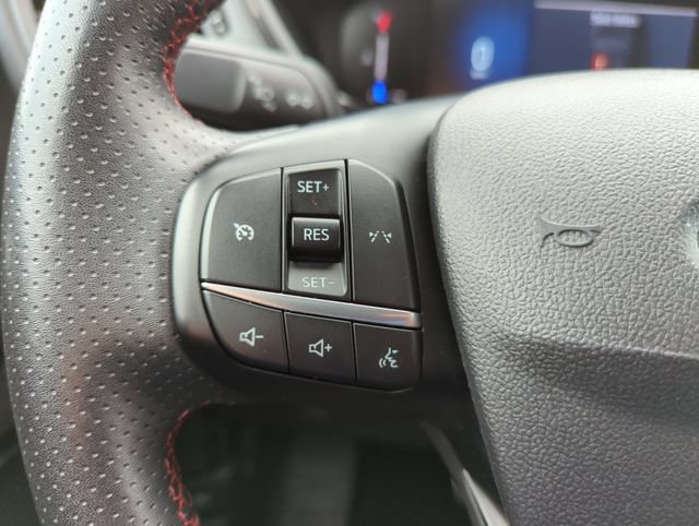 Certified 2024 Ford Escape ST-Line AWD/4WD image 33