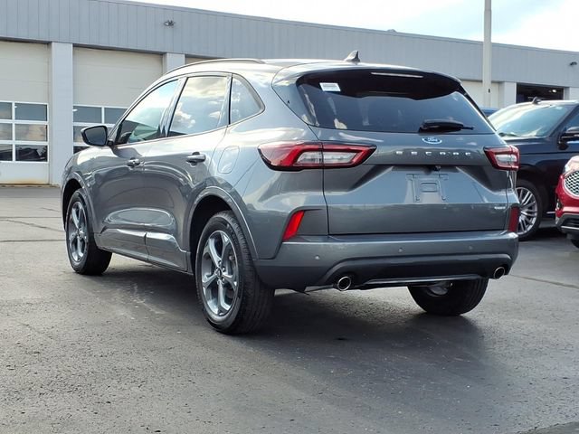 Certified 2023 Ford Escape ST-Line Select w/ Tech Pack #1 AWD/4WD image 7