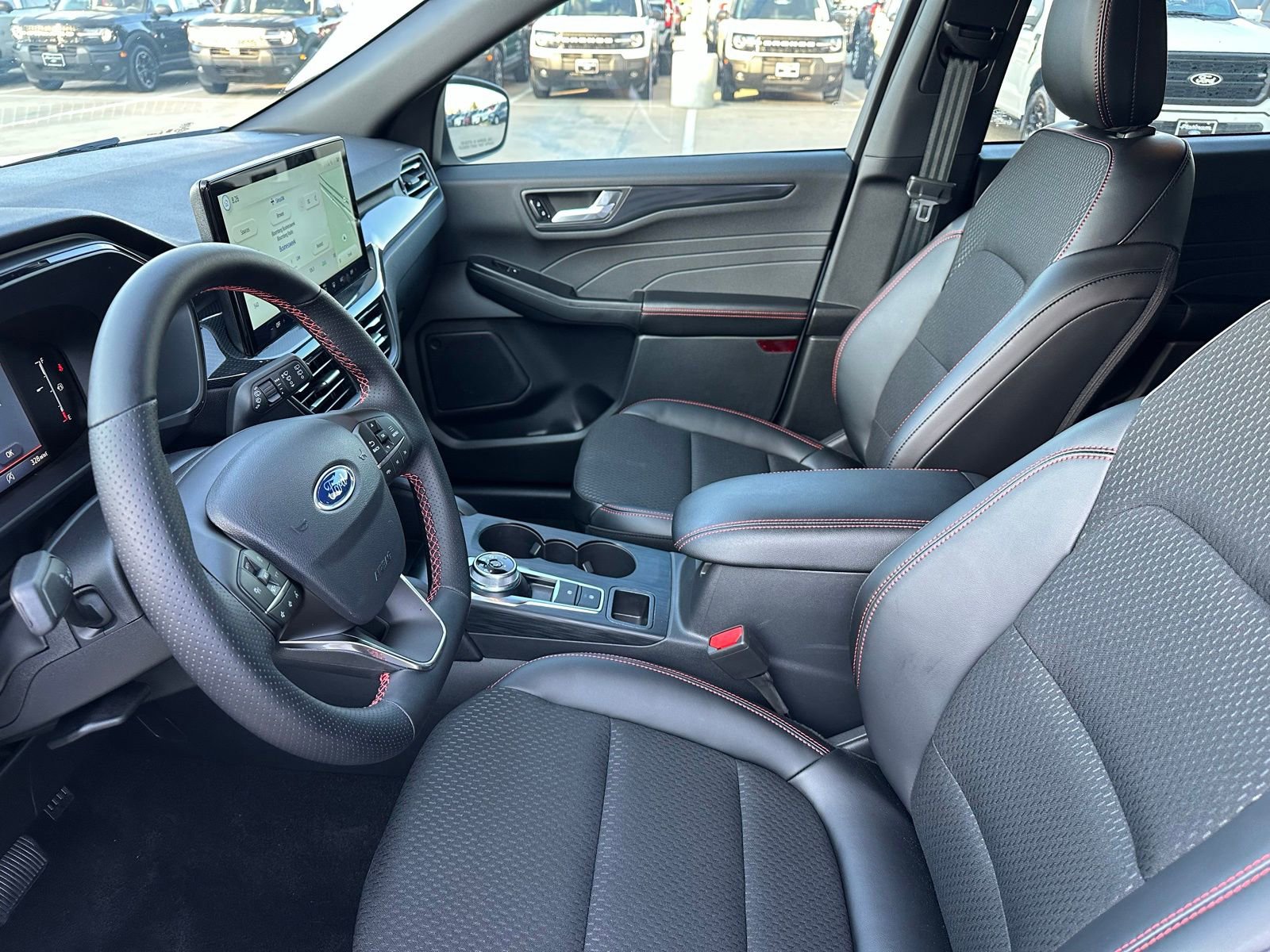 Certified 2025 Ford Escape ST-Line w/ Tech Pack #1 image 22