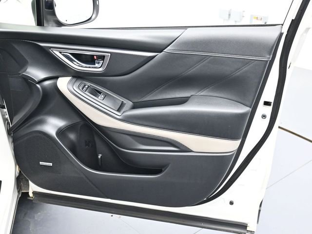 Used 2023 Subaru Forester Limited w/ Popular Package #2 AWD/4WD image 30