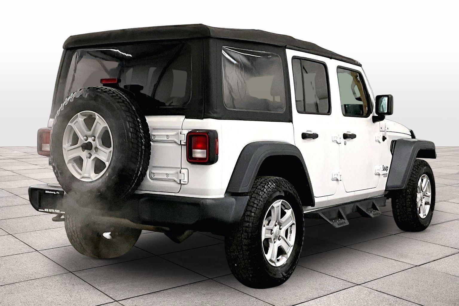 Used 2018 Jeep Wrangler Unlimited Sport S image 11