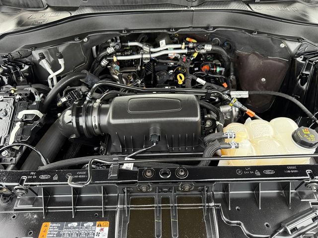 Certified 2023 Ford Explorer XLT w/ Equipment Group 202A AWD/4WD image 40