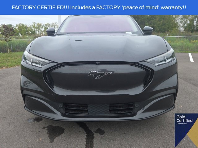 Certified 2022 Ford Mustang Mach-E Premium AWD/4WD image 4