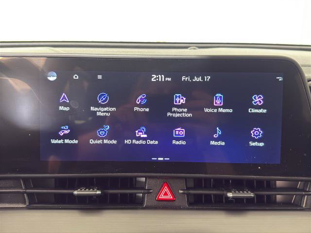 Used 2023 Kia Sportage EX FWD image 4