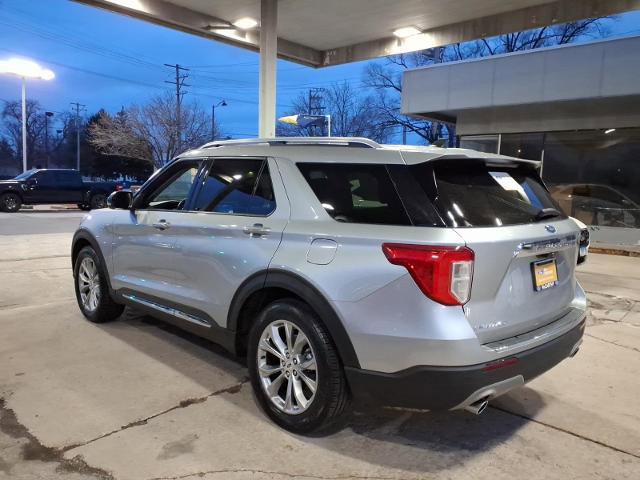 Certified 2022 Ford Explorer Limited w/ Equipment Group 301A image 2