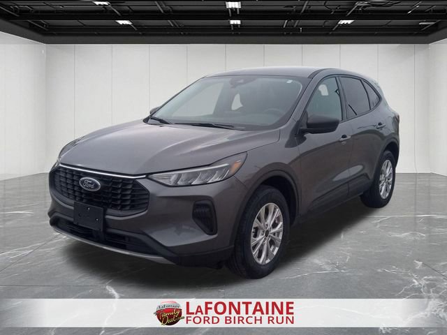 Certified 2025 Ford Escape Active AWD/4WD image 1