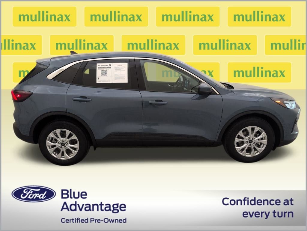 Certified 2023 Ford Escape Active w/ Tech Pack #2 image 2