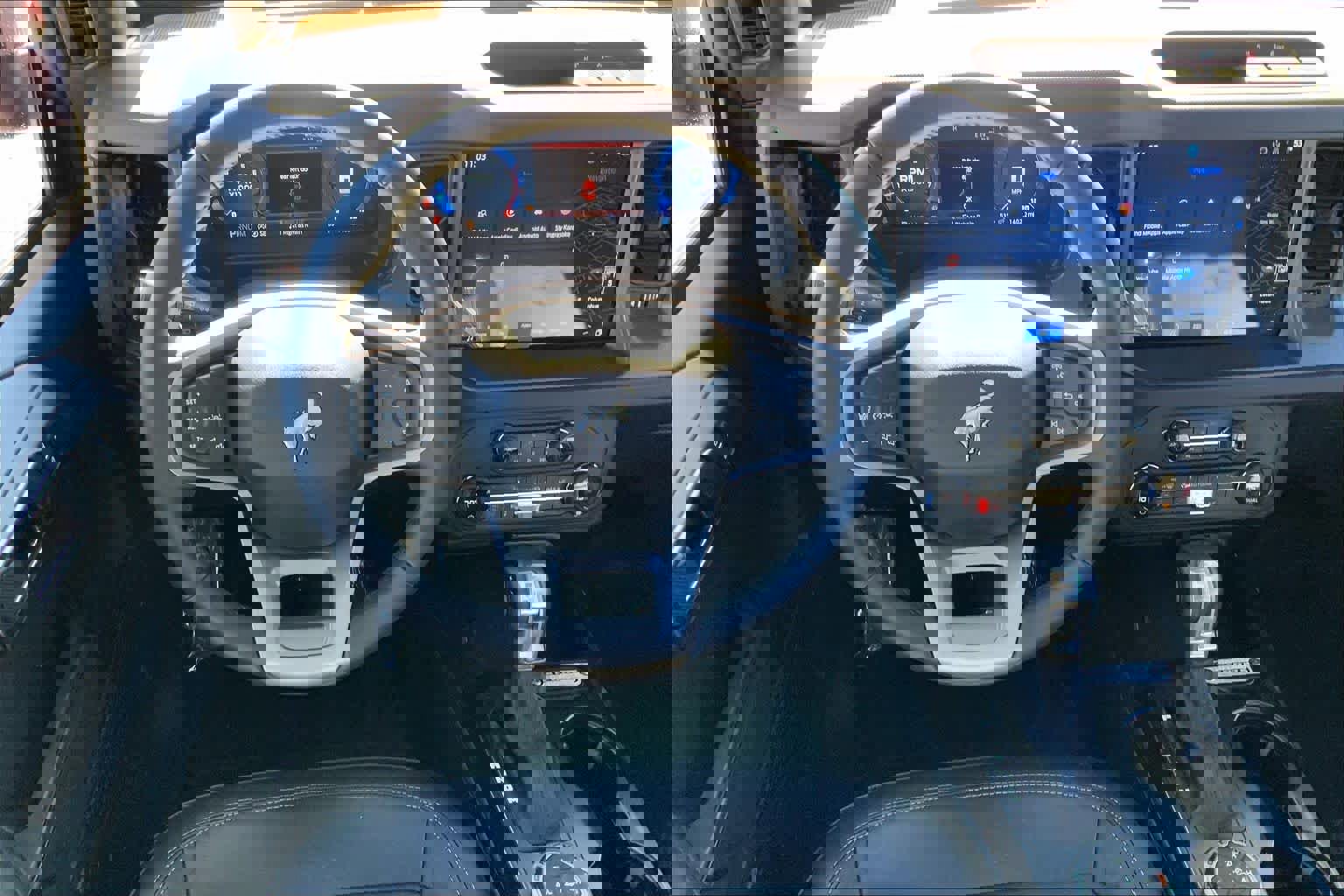 Certified 2025 Ford Bronco Big Bend image 8