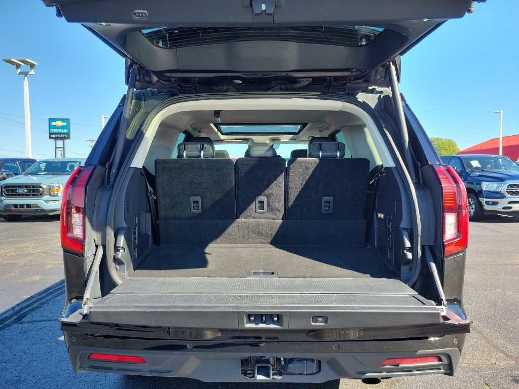 Certified 2025 Ford Expedition Active AWD/4WD image 11