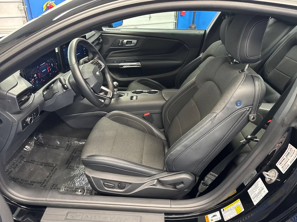 Certified 2025 Ford Mustang GT RWD image 10