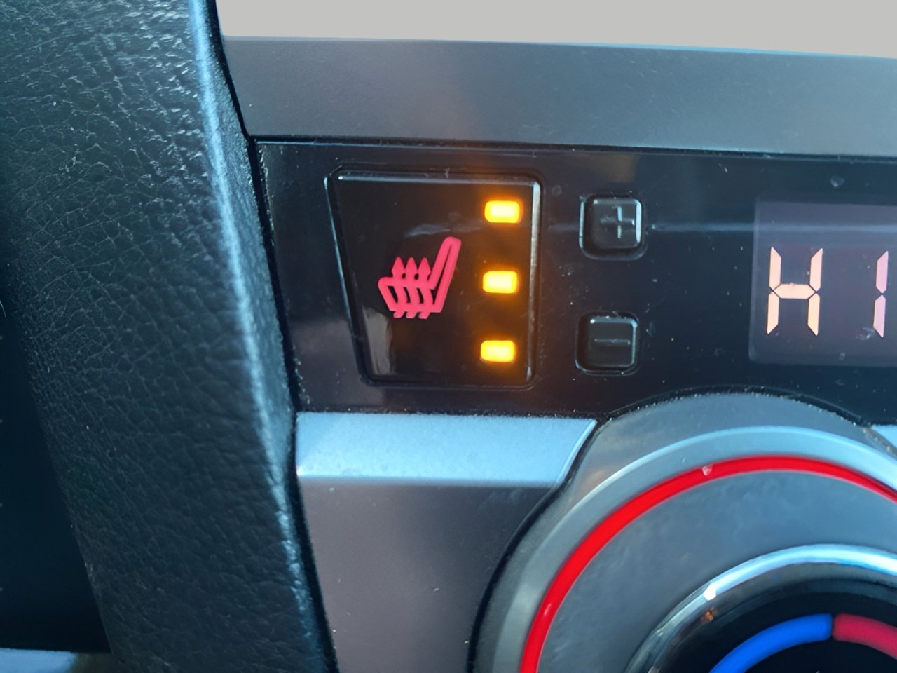 Used 2017 Subaru Outback 3.6R Touring image 23