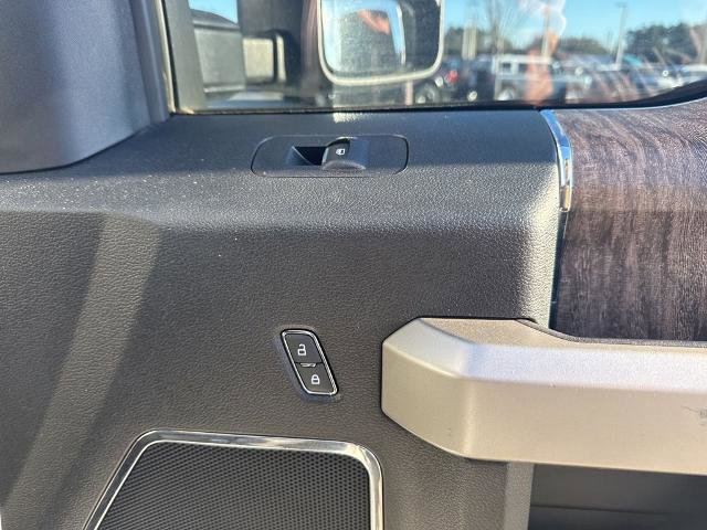 Certified 2019 Ford F250 Lariat w/ Lariat Value Package image 34