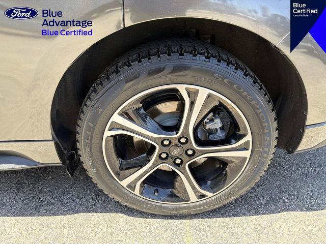 Certified 2019 Ford Edge ST w/ Equipment Group 401A AWD/4WD image 8