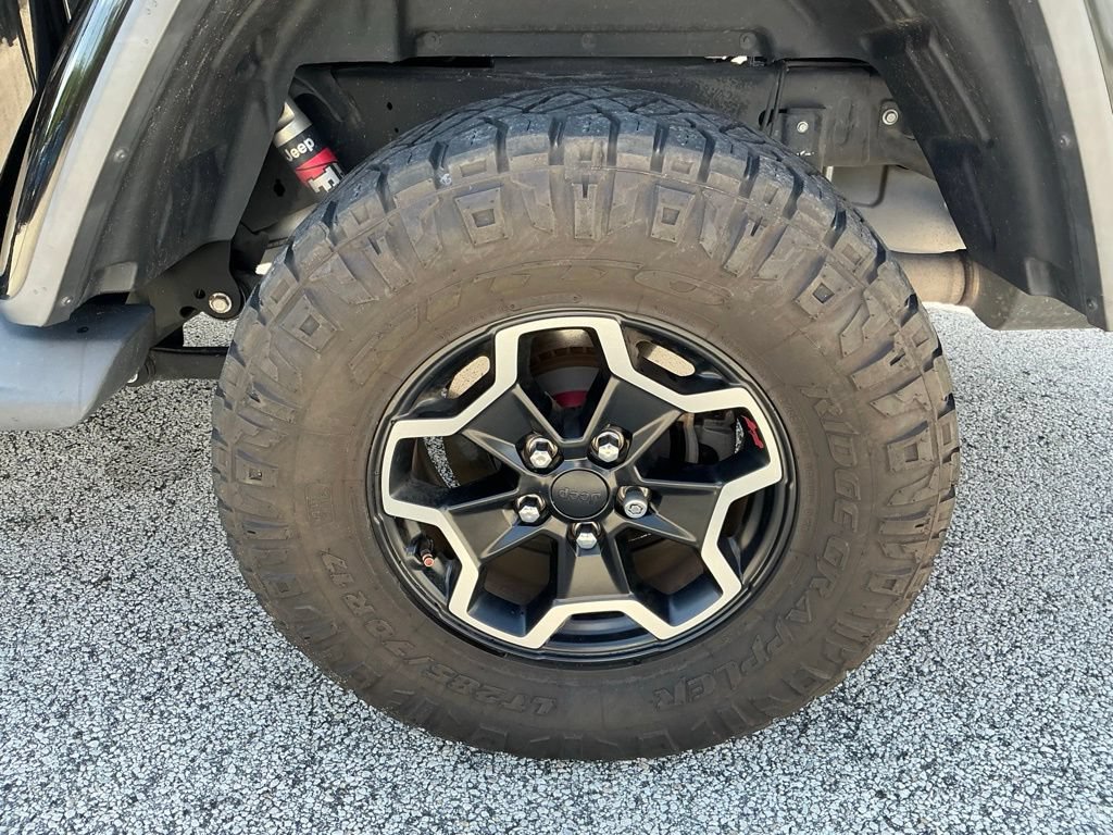 Used 2020 Jeep Gladiator Rubicon AWD/4WD image 24